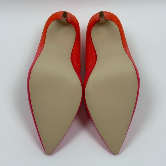 Women's Avalyn Pump - Picture 4 of 5